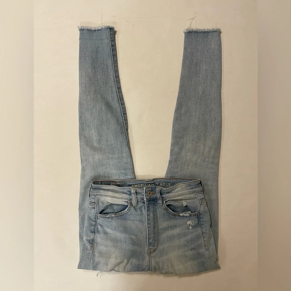 American Eagle Next Level Stretch Distressed Jeans Size 2 Long - Picture 3 of 10